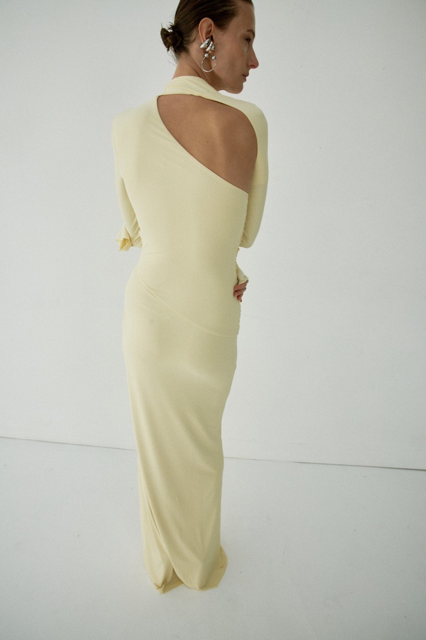 JADE MAXI DRESS IN BUTTERCREAM SPANDEX
