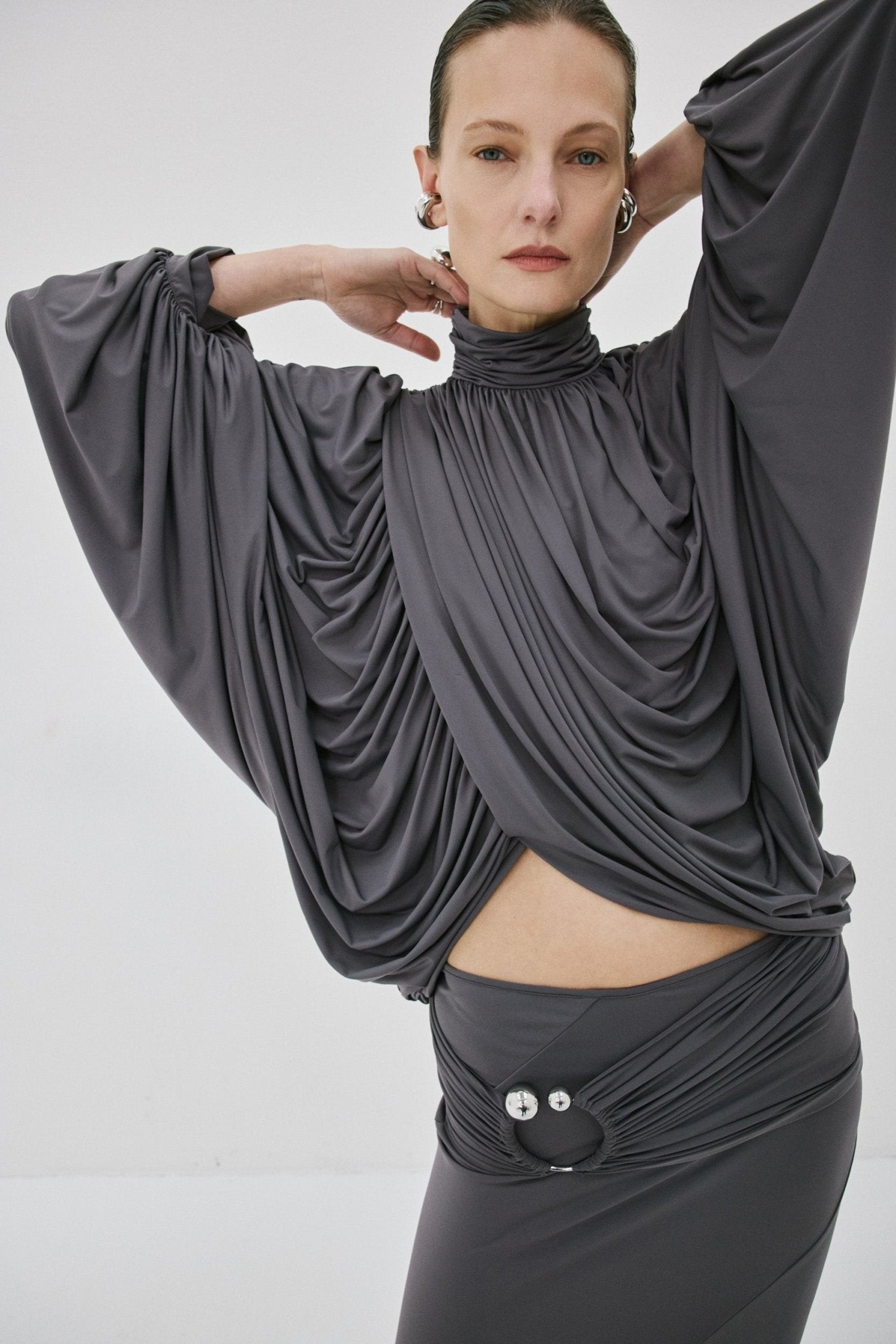 FLORO TOP IN INKY GREY SPANDEX