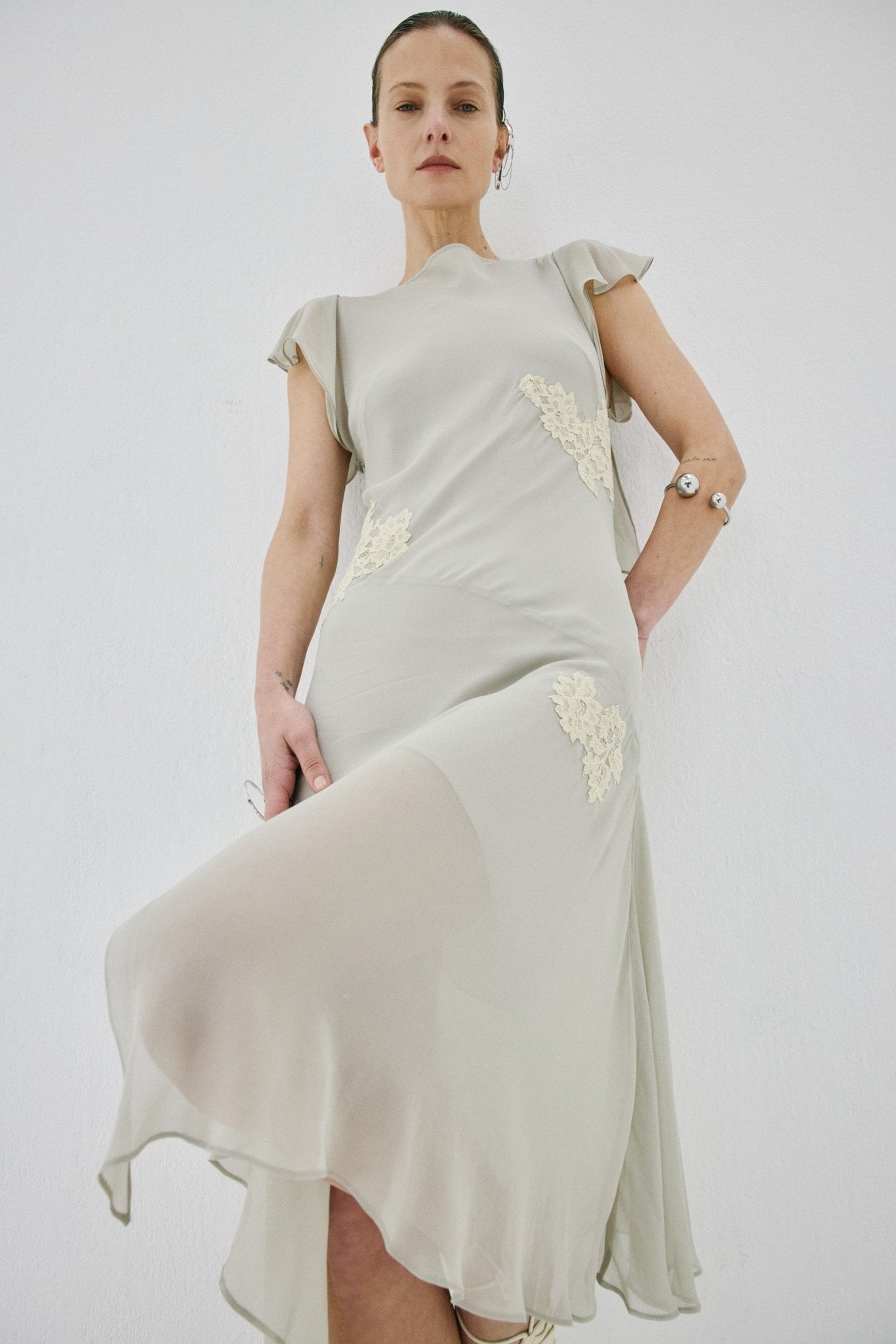 SERENE MIDI DRESS IN STONE BEIGE