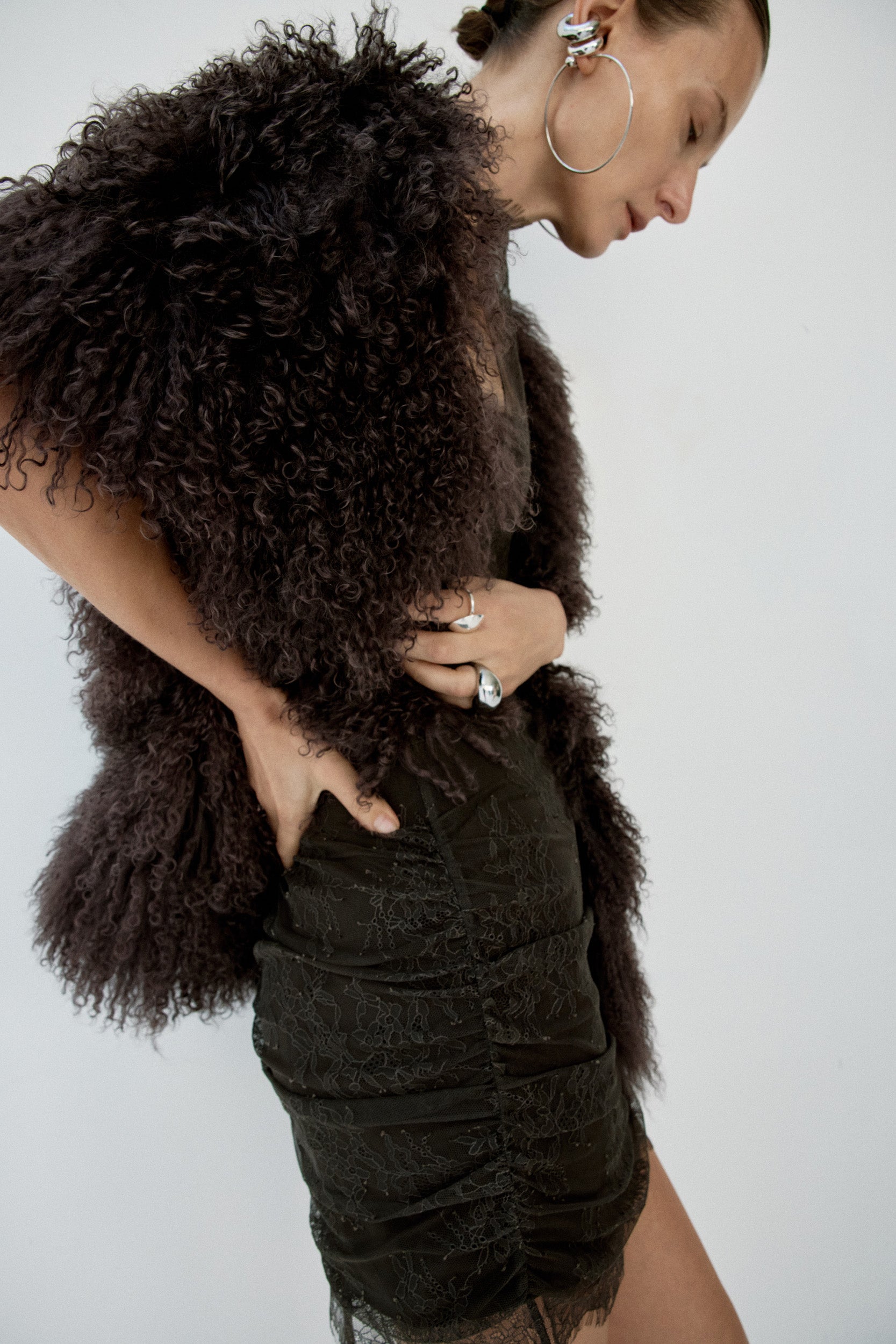 ZERAPHINE FUR SHAWL IN CHOCOLATE BROWN MONGOLIAN FUR