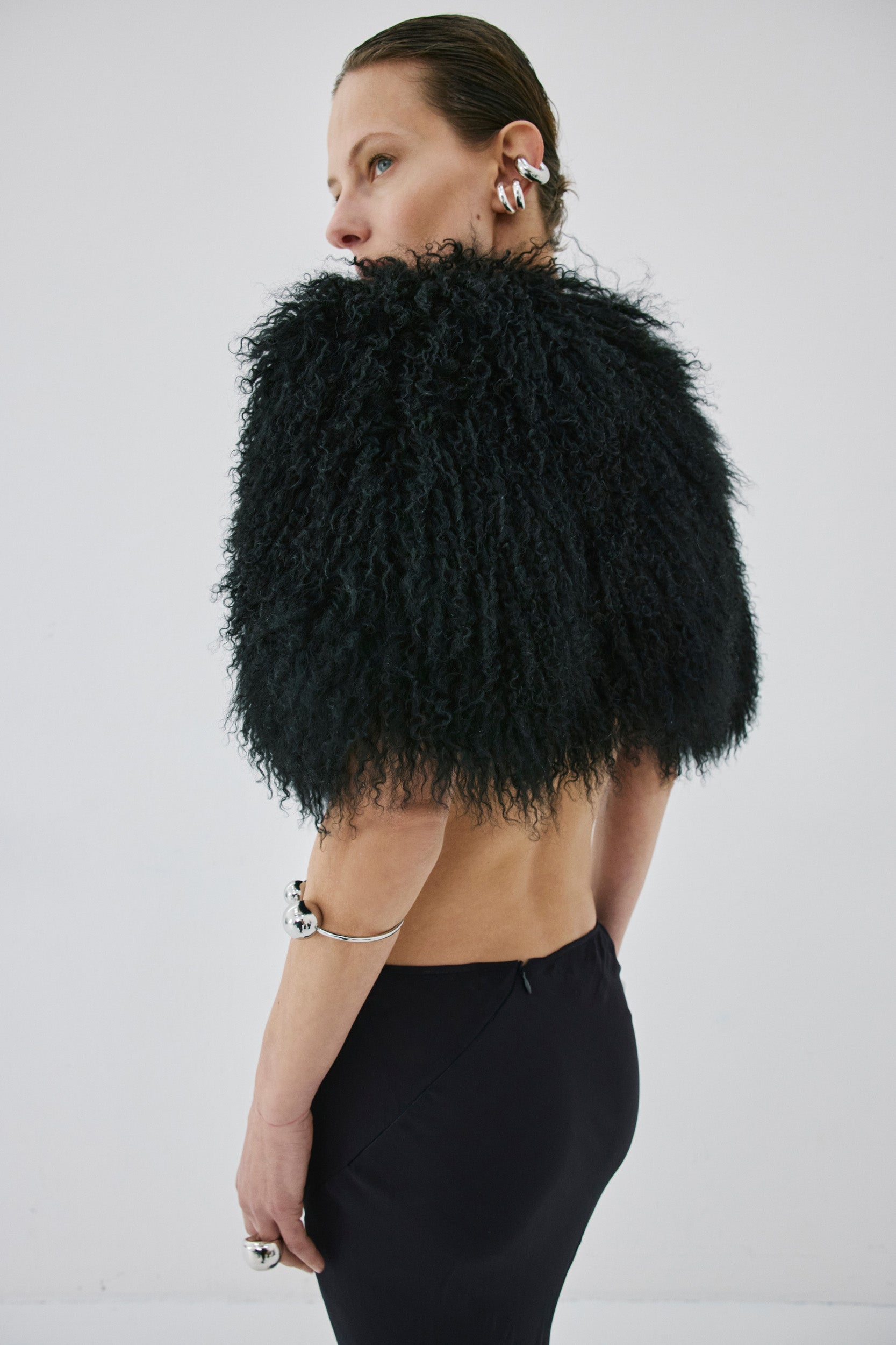 SELENE FUR CAPELET IN BLACK MONGOLIAN FUR