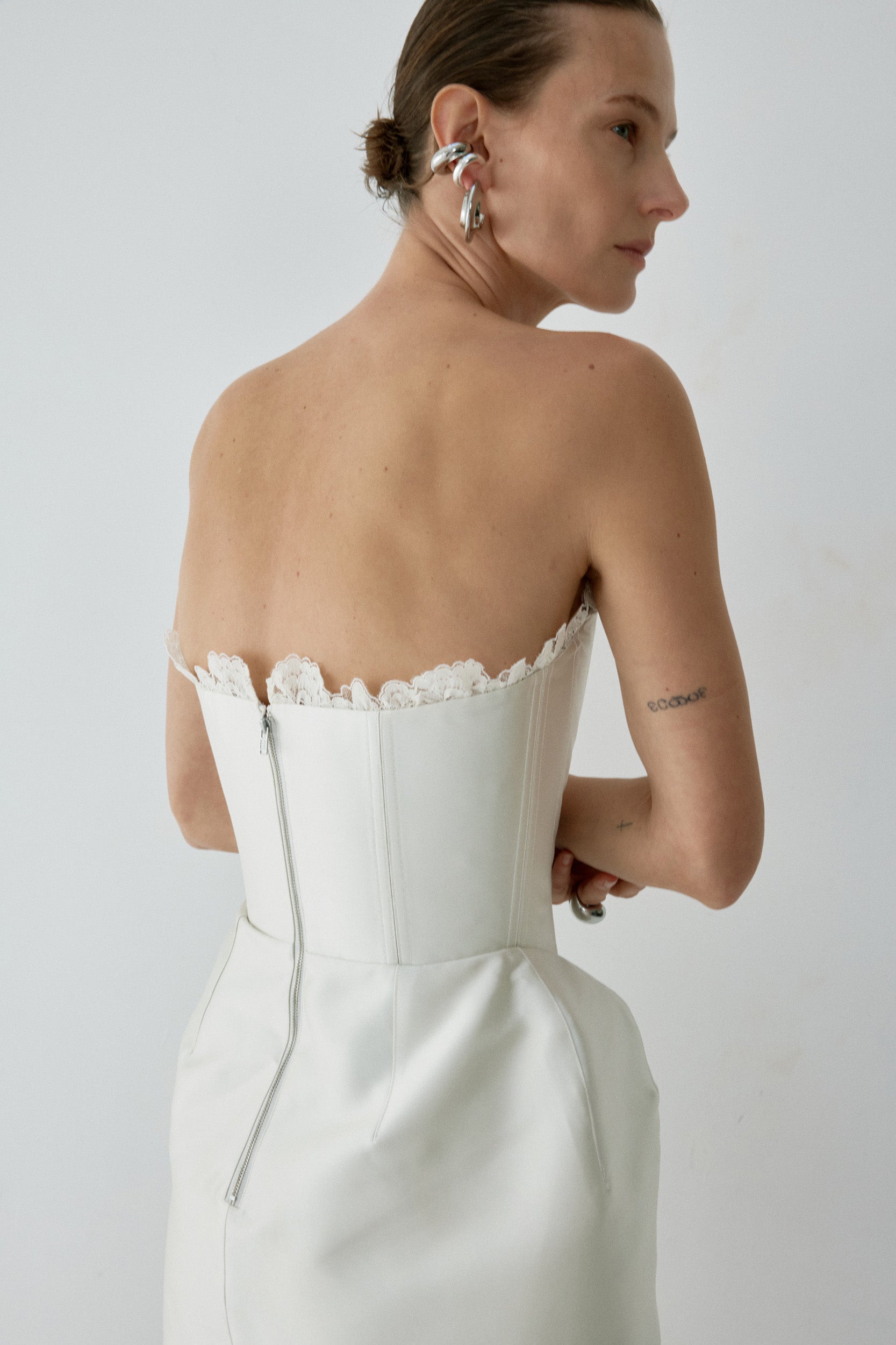 NOCTURNE MINI DRESS IN IVORY TWILL - De La Vali