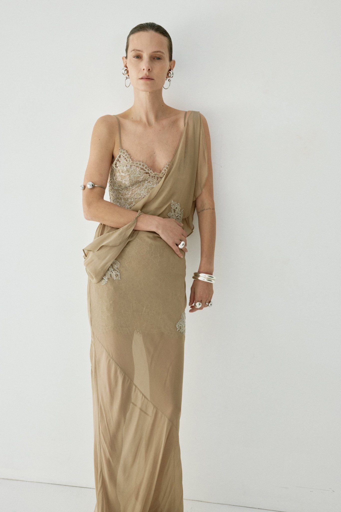 EMERALD MAXI DRESS IN TRUFFLE BROWN LACE