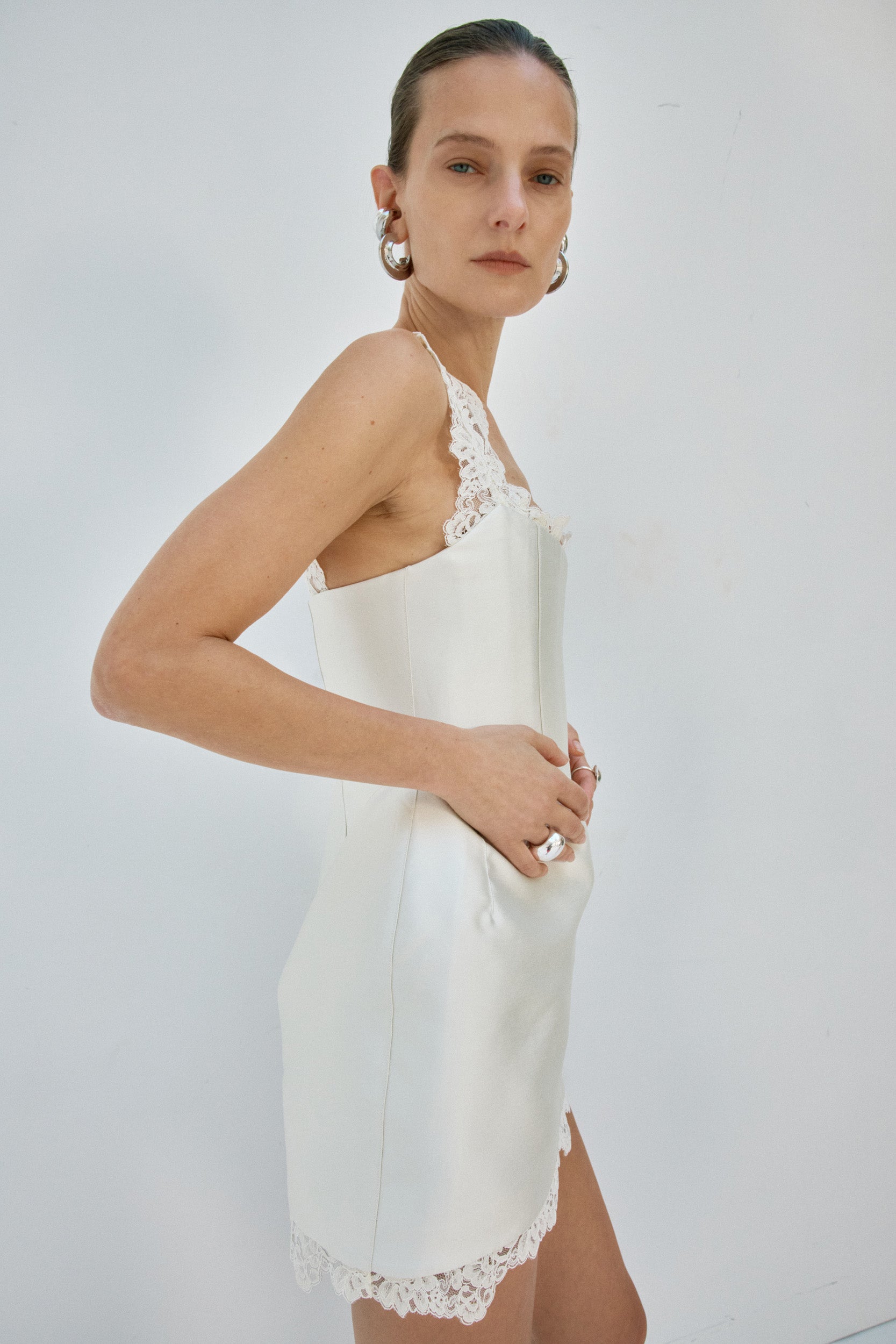 MORTA MINI DRESS IN IVORY TWILL - De La Vali