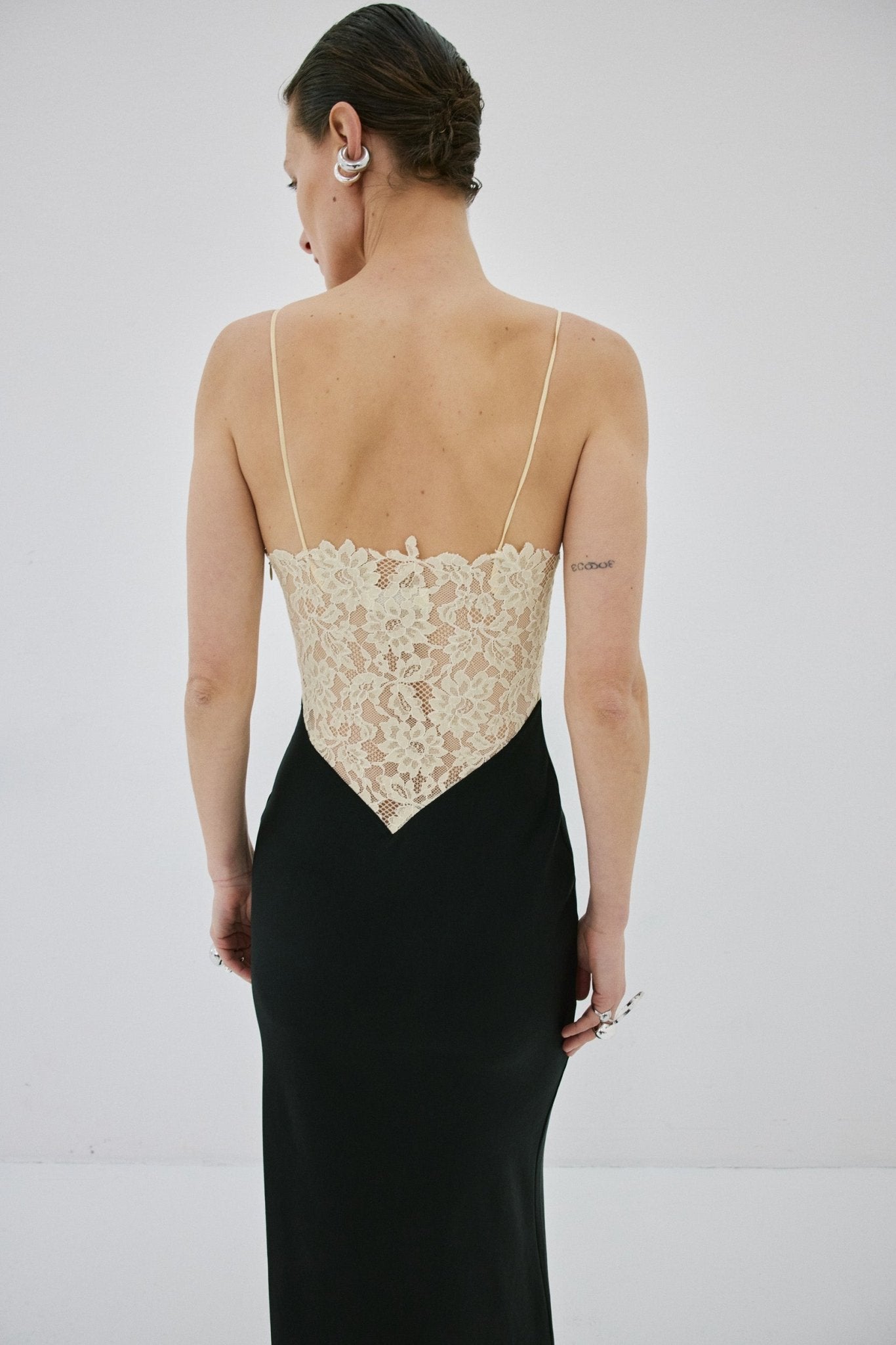 MAEVE MAXI DRESS IN BLACK AND SOFT YELLOW SATIN