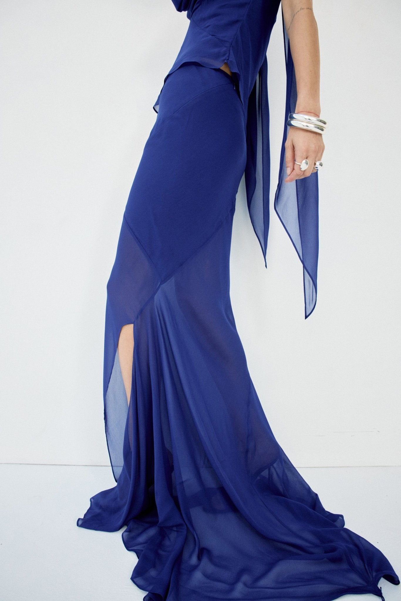 ORYX MAXI SKIRT IN DEEP BLUE