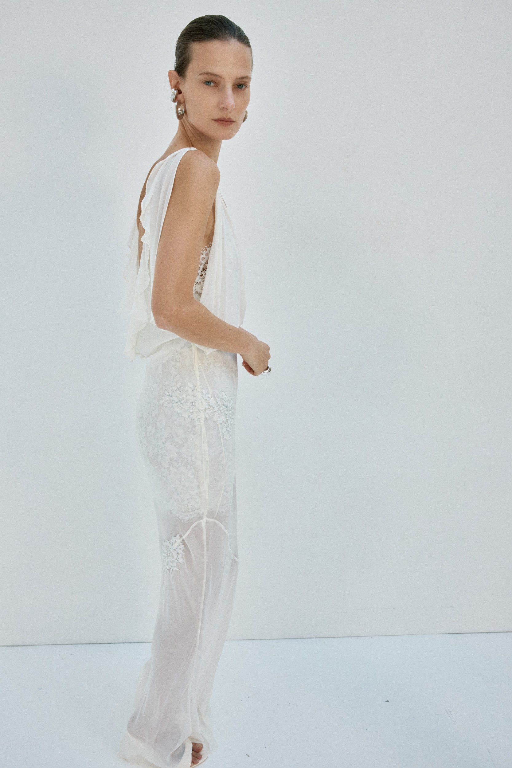EMERALD MAXI DRESS IN IVORY LACE