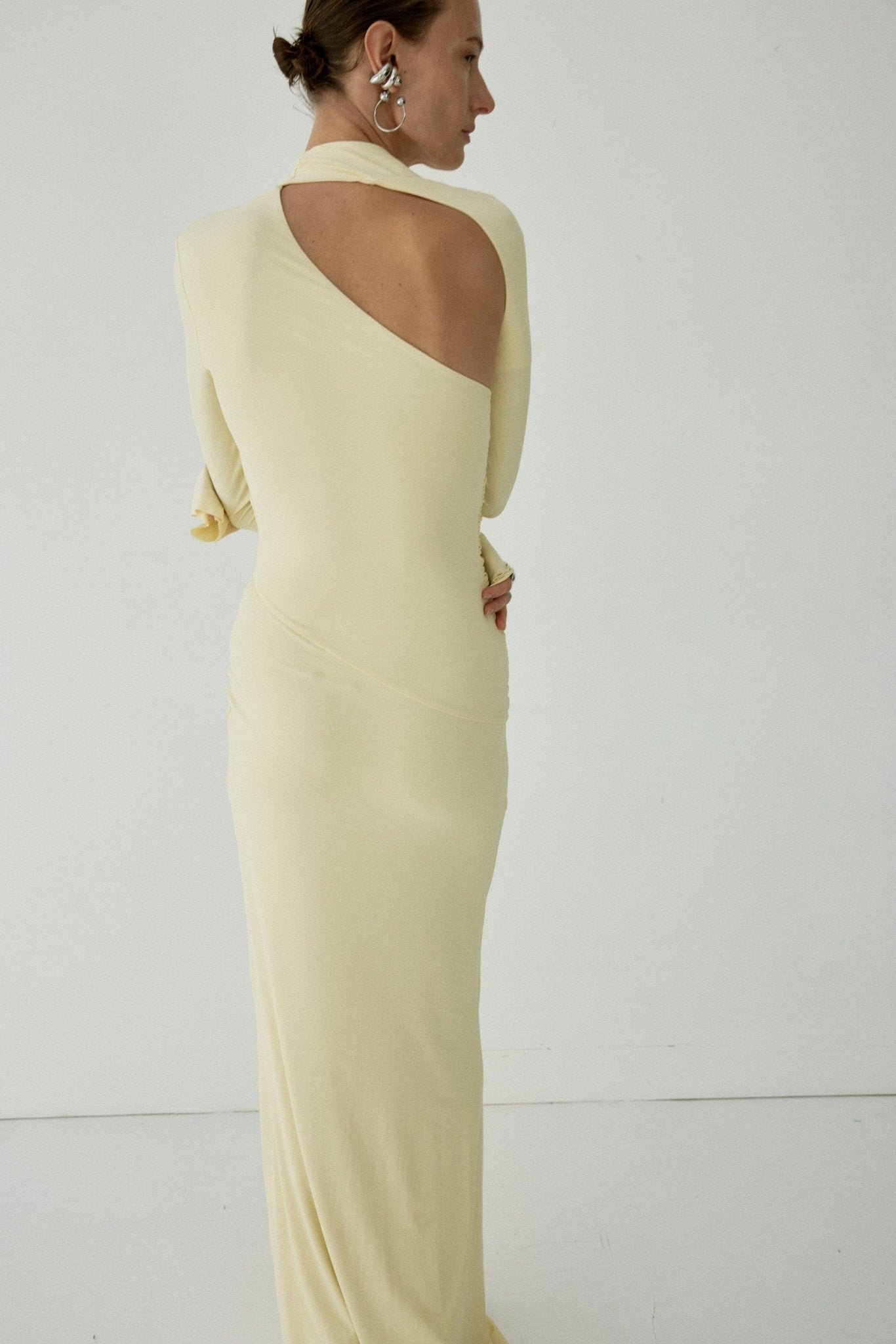 JADE MAXI DRESS IN BUTTERCREAM SPANDEX
