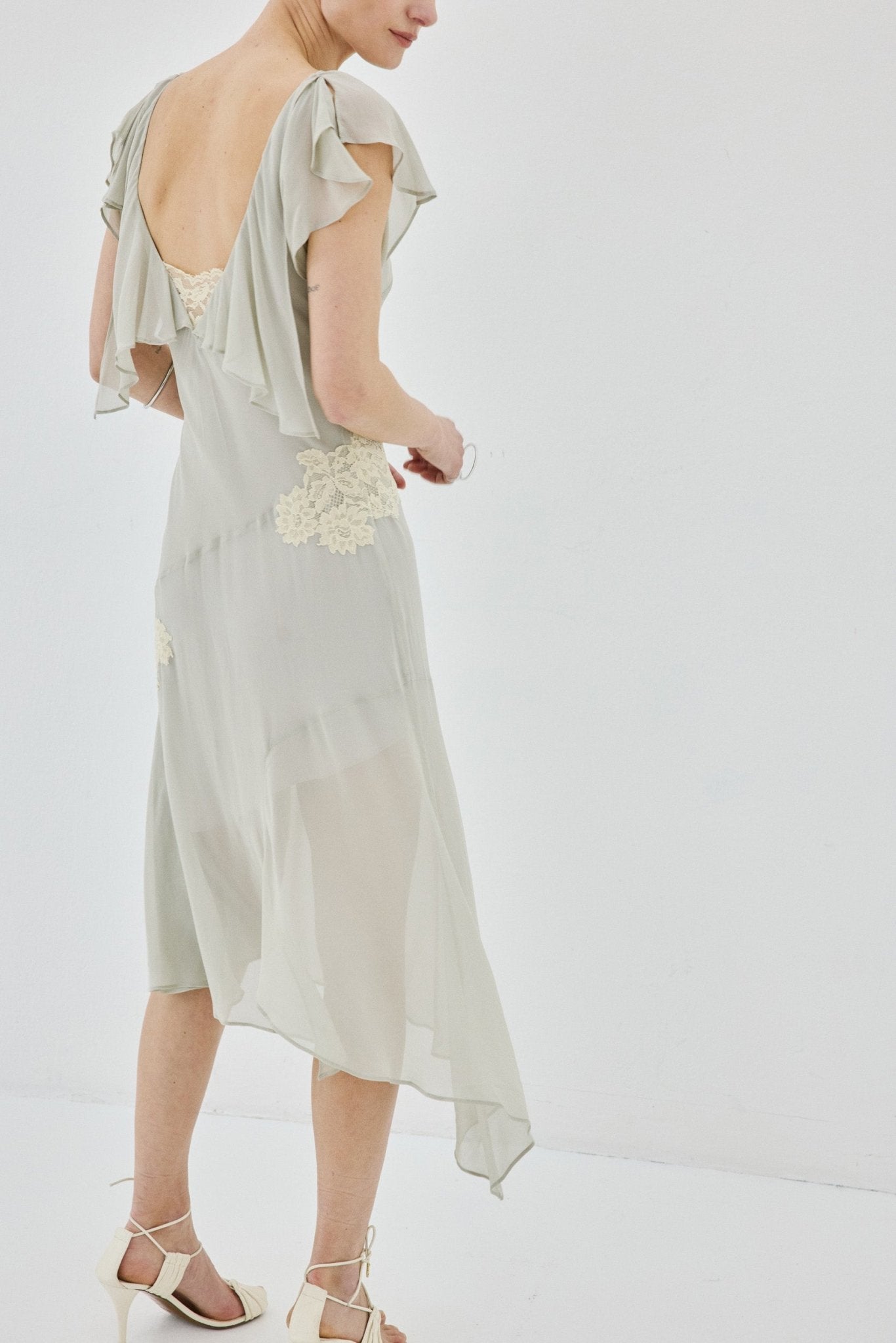 SERENE MIDI DRESS IN STONE BEIGE