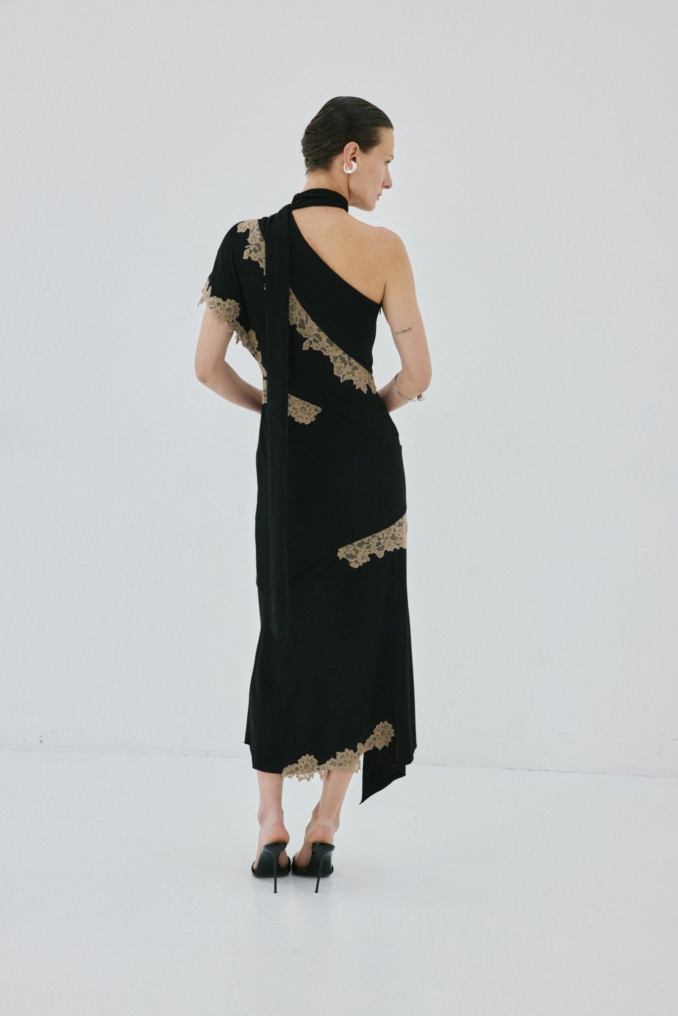 FENELLA MIDI DRESS IN BLACK SPANDEX