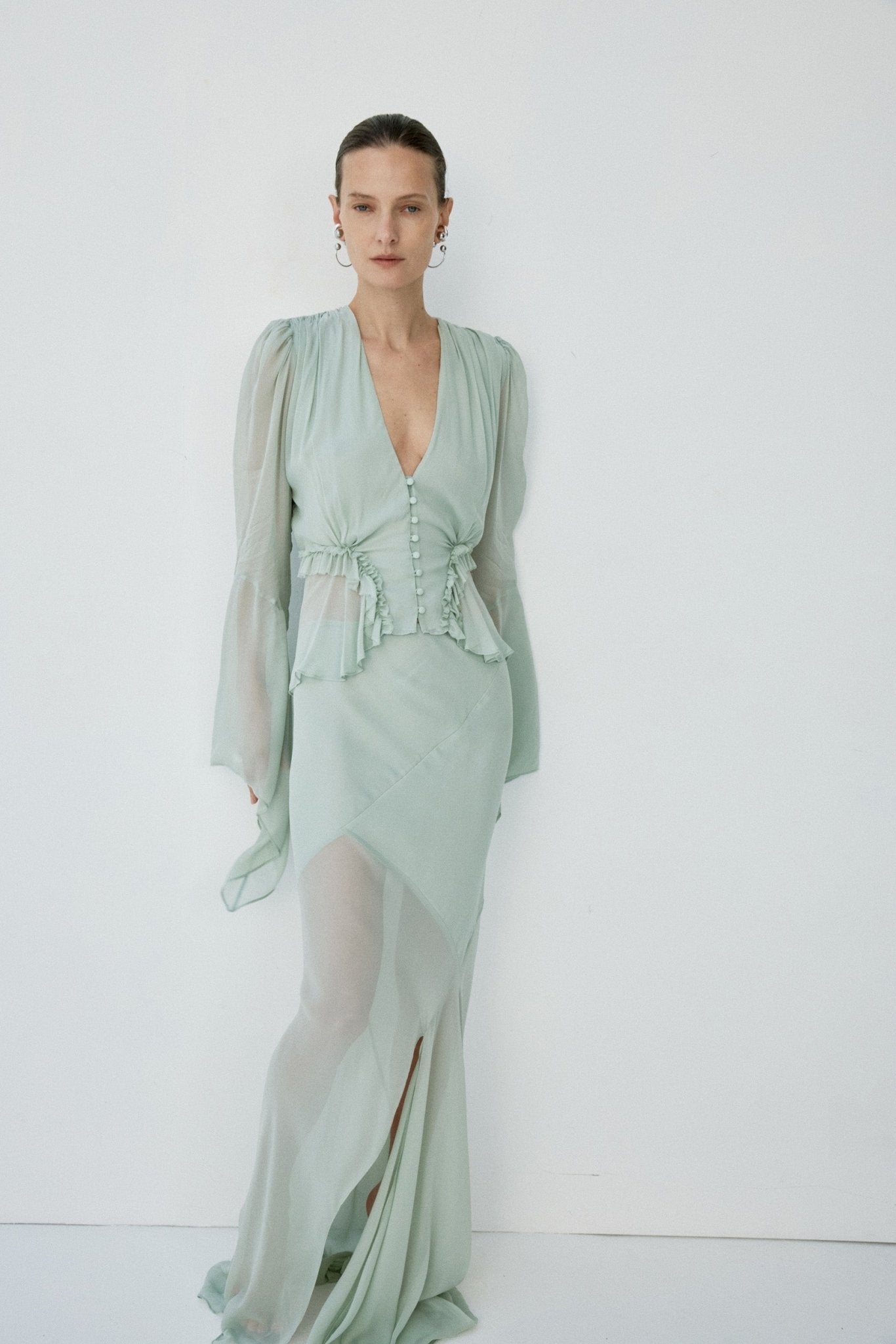 SYBIL TOP IN SAGE GREEN