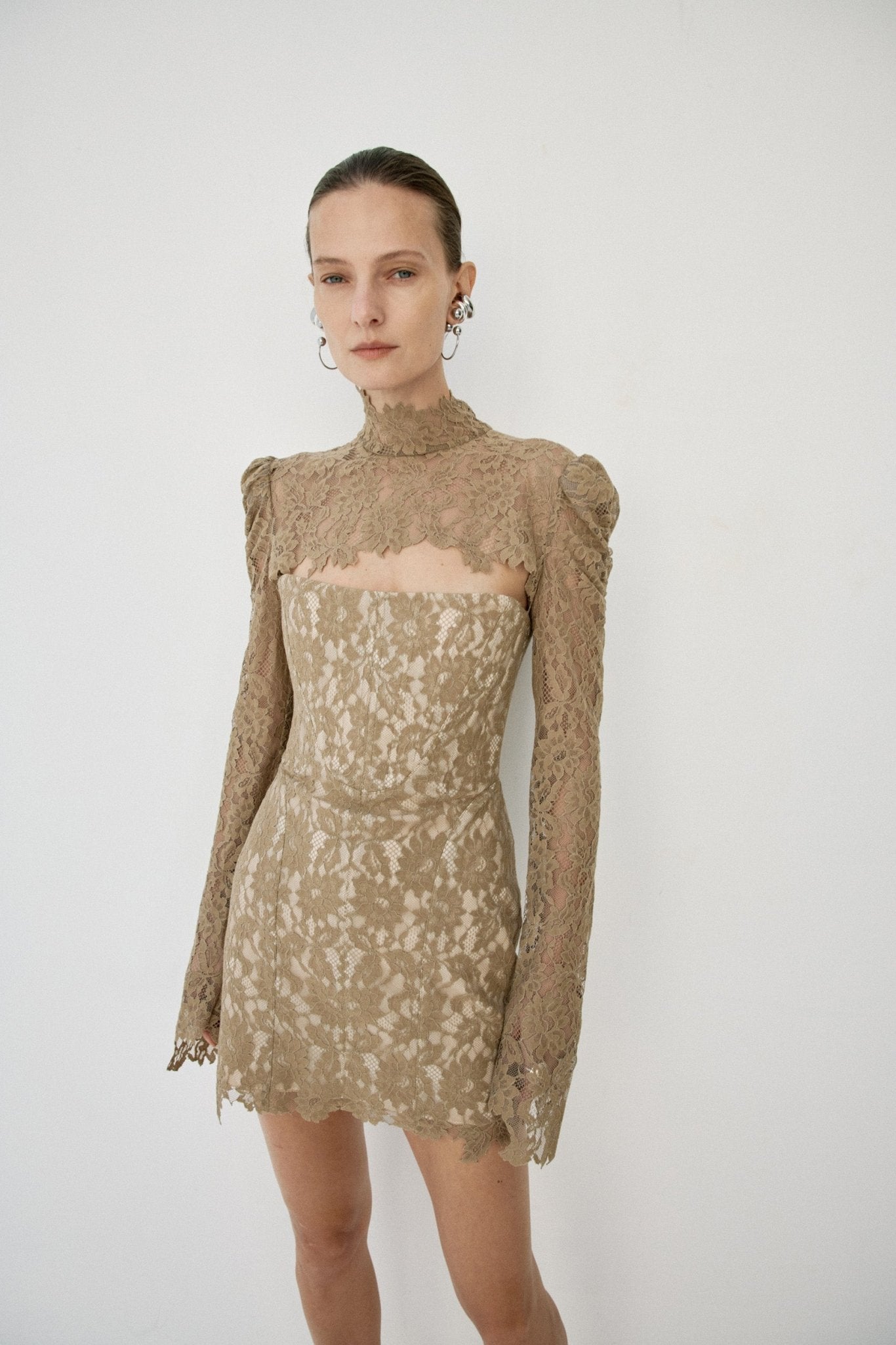 VIRESCO MINI DRESS IN TRUFFLE BROWN LACE - De La Vali