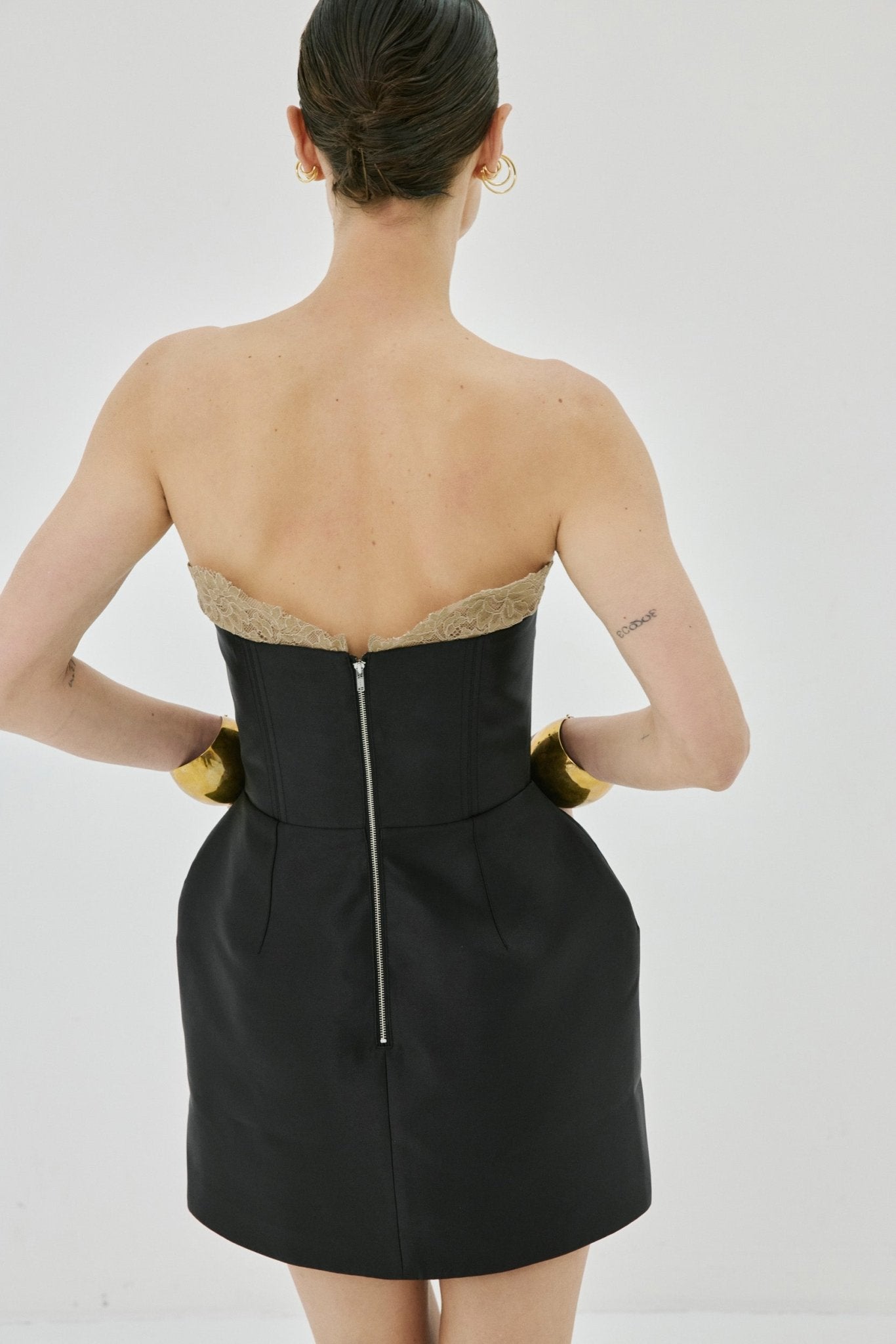 NOCTURNE MINI DRESS IN BLACK AND TRUFFLE BROWN TWILL