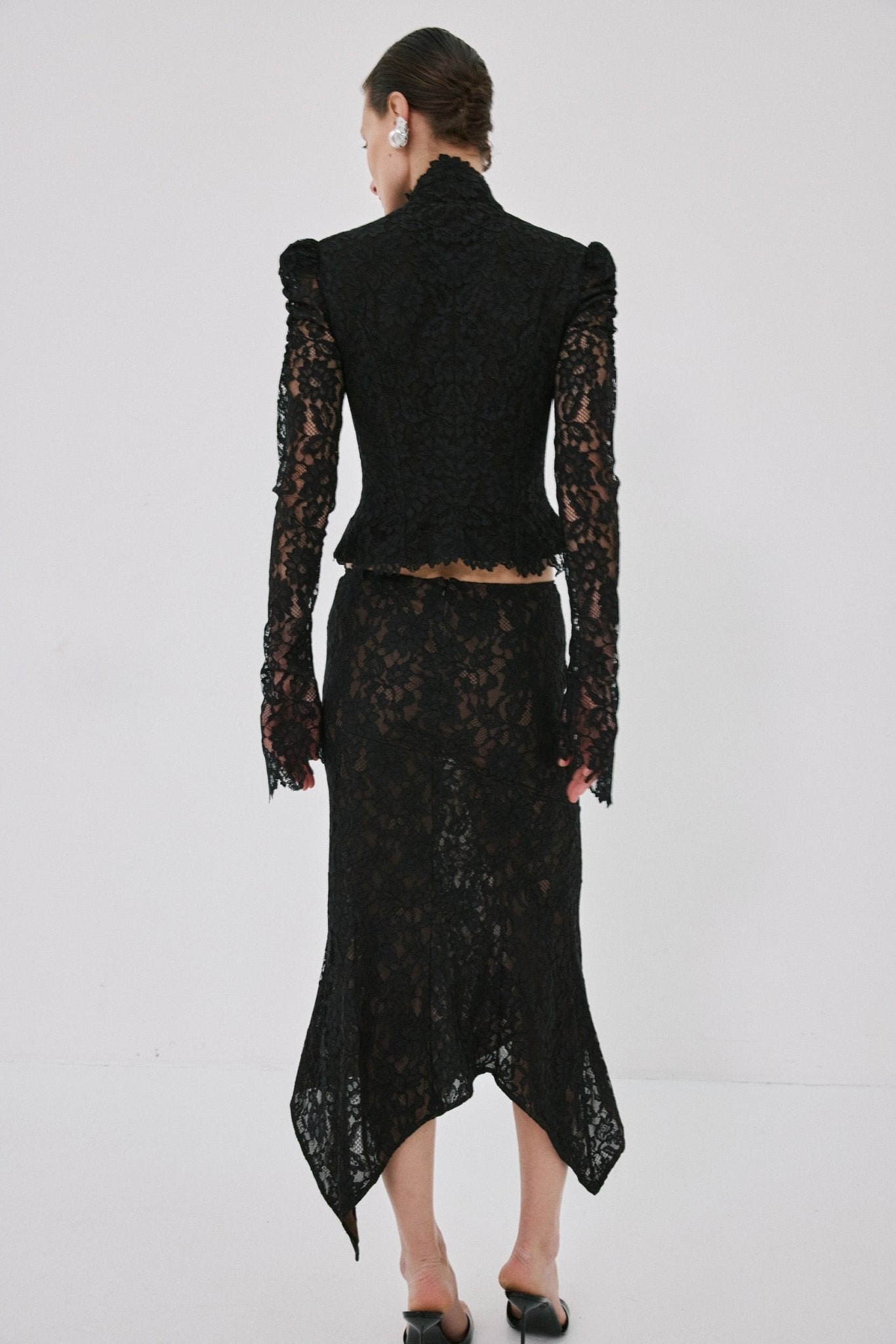 VITALIS TOP IN BLACK LACE