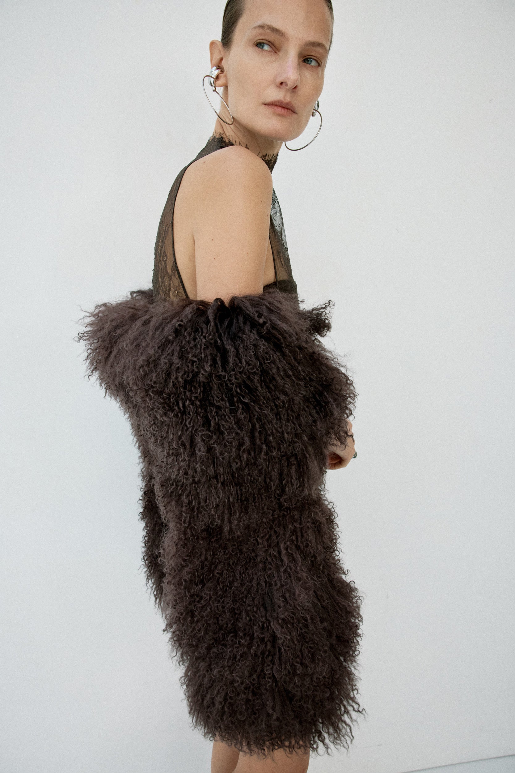 ZERAPHINE FUR SHAWL IN CHOCOLATE BROWN MONGOLIAN FUR