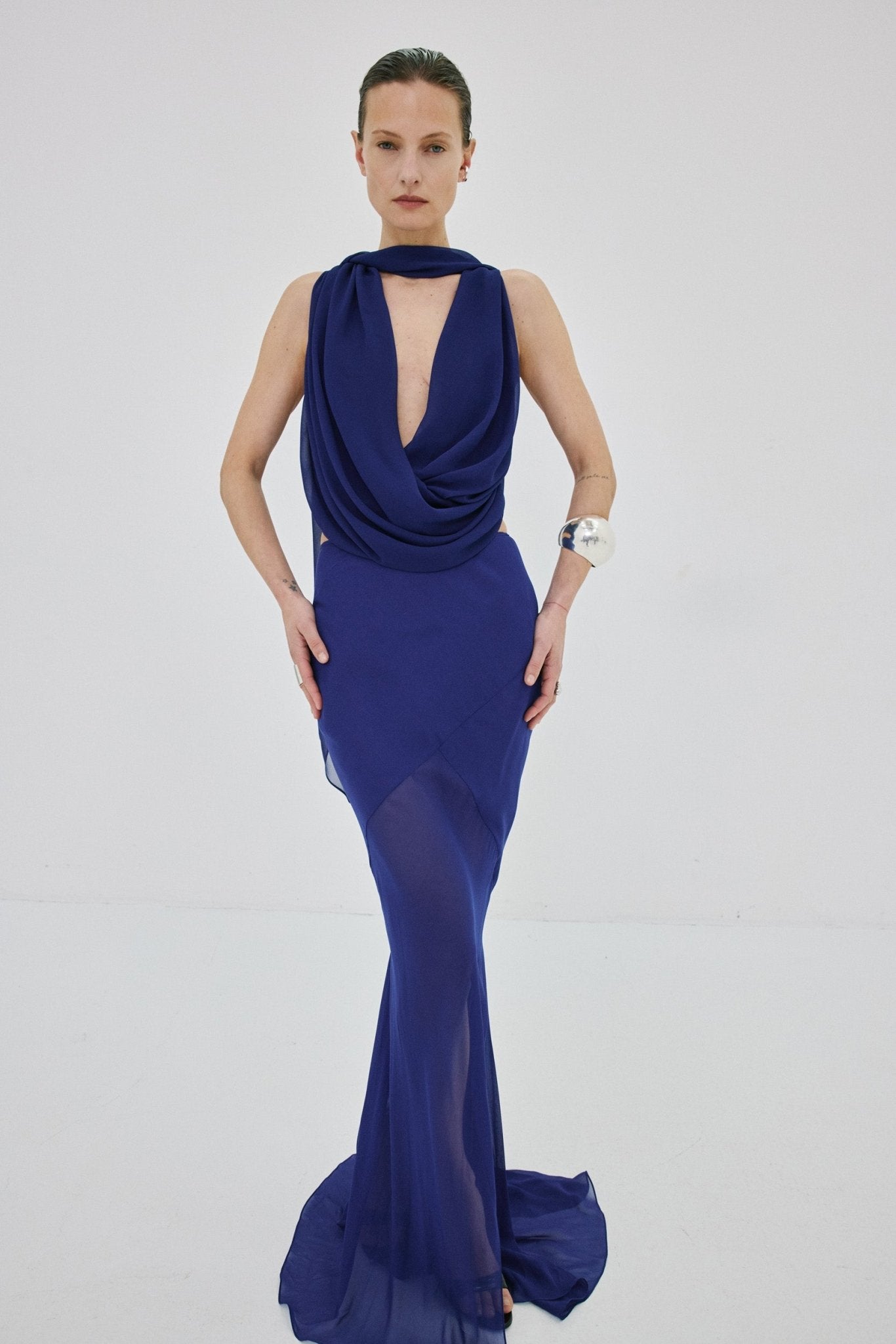 ISOLDE TOP IN DEEP BLUE