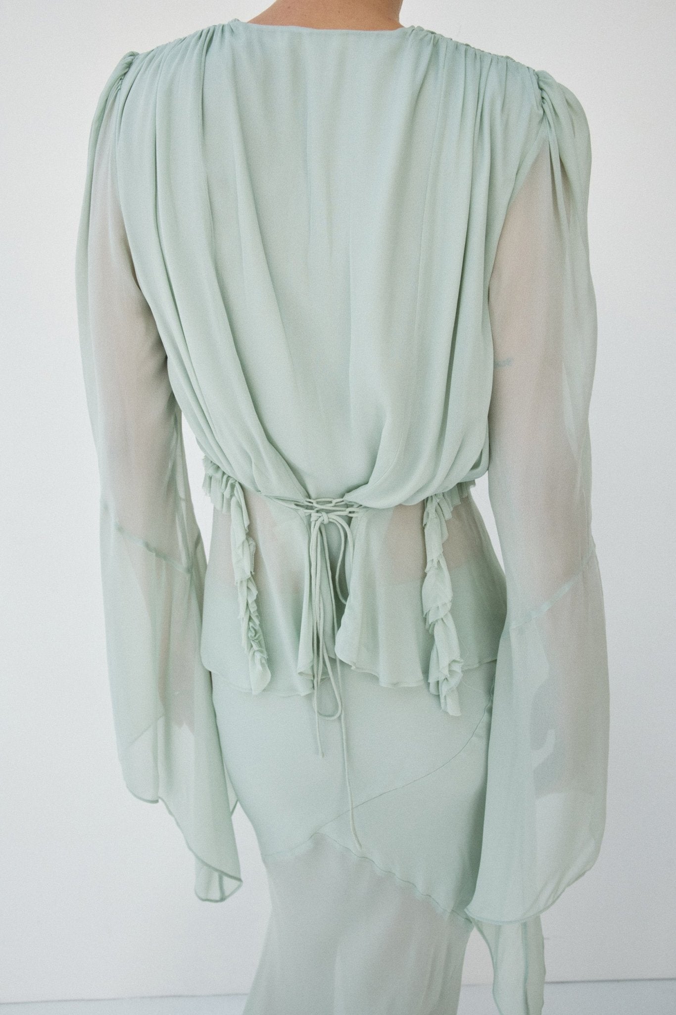 SYBIL TOP IN SAGE GREEN