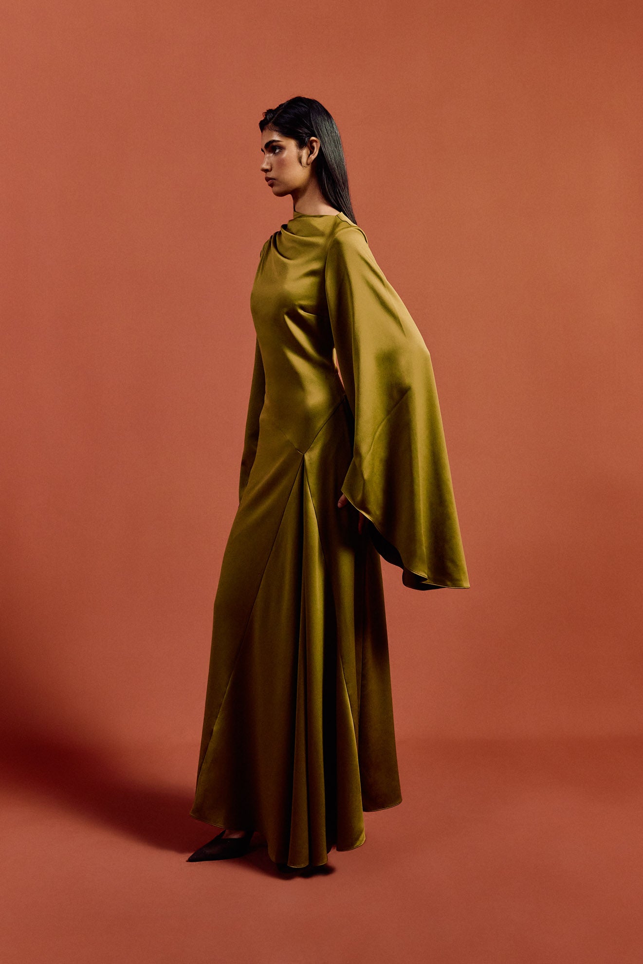 HAUSOS MAXI DRESS IN FENNEL SATIN CREPE - De La Vali