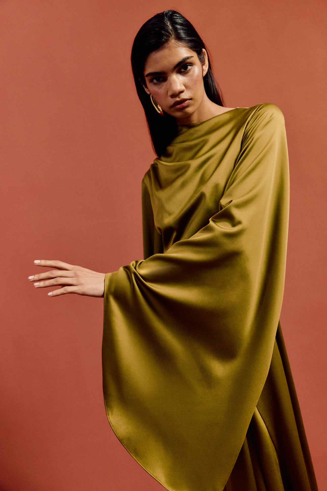 HAUSOS MAXI DRESS IN FENNEL SATIN CREPE - De La Vali