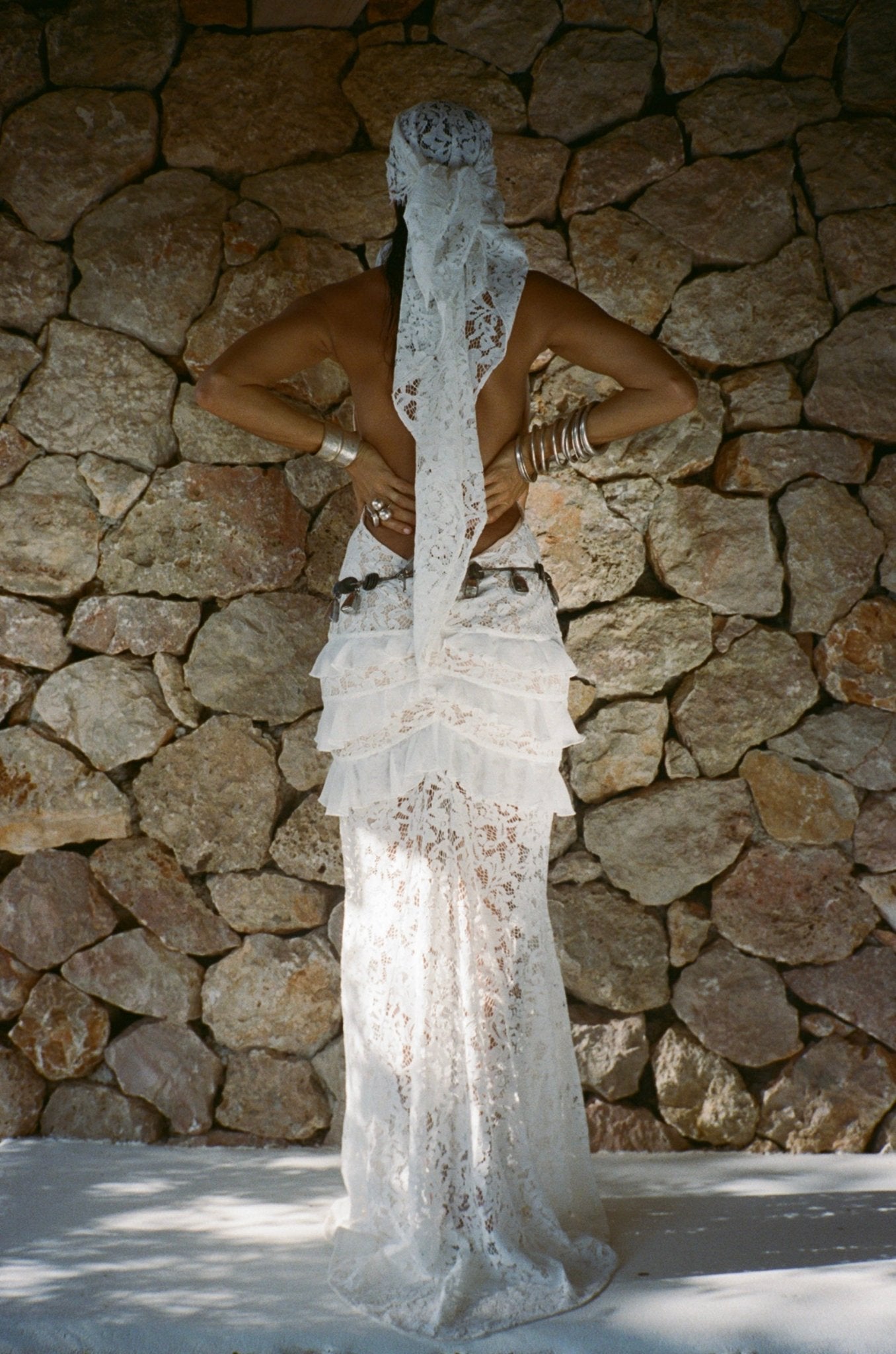 BONITA MAXI DRESS IN WHITE COTTON LACE - De La Vali