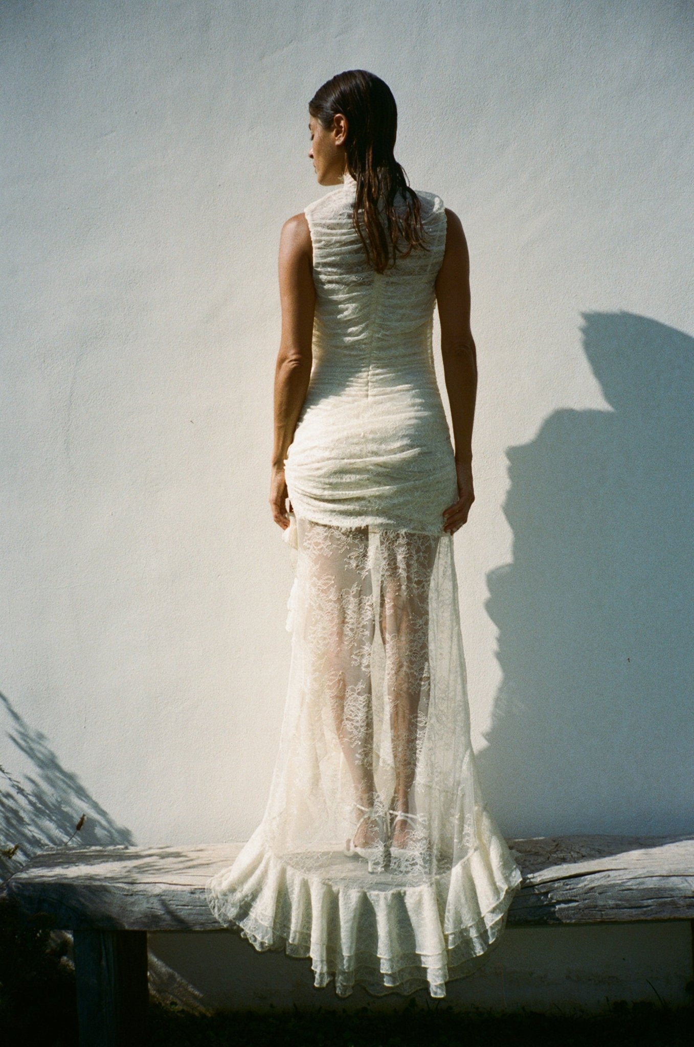 AUSTERE MAXI DRESS IN IVORY LACE - De La Vali