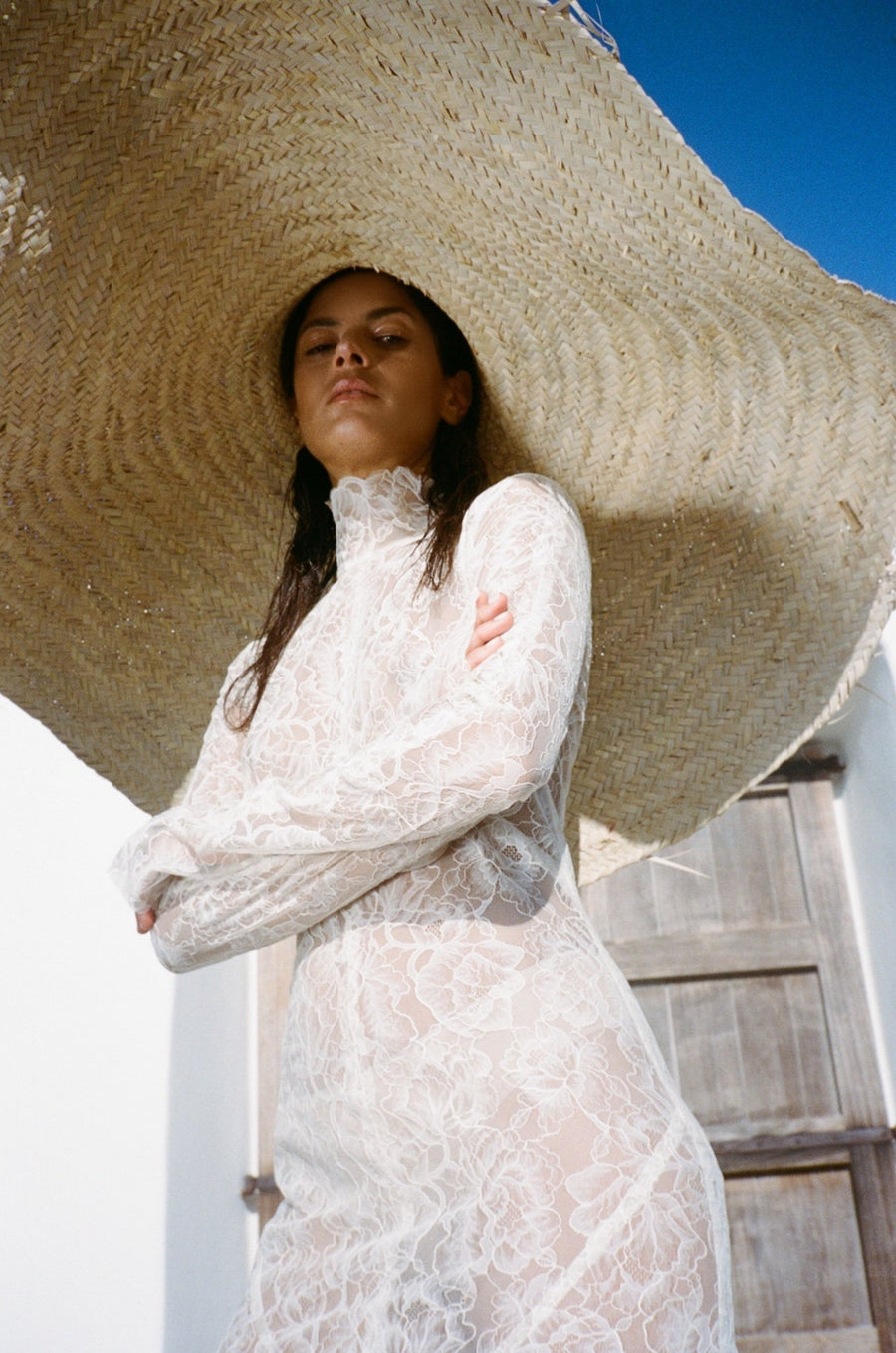 HERMOSA MAXI DRESS IN IVORY LACE DE LA VALI OFFICIAL HERMOSA MAXI DRESS IN IVORY LACE DE LA VALI OFFICIAL