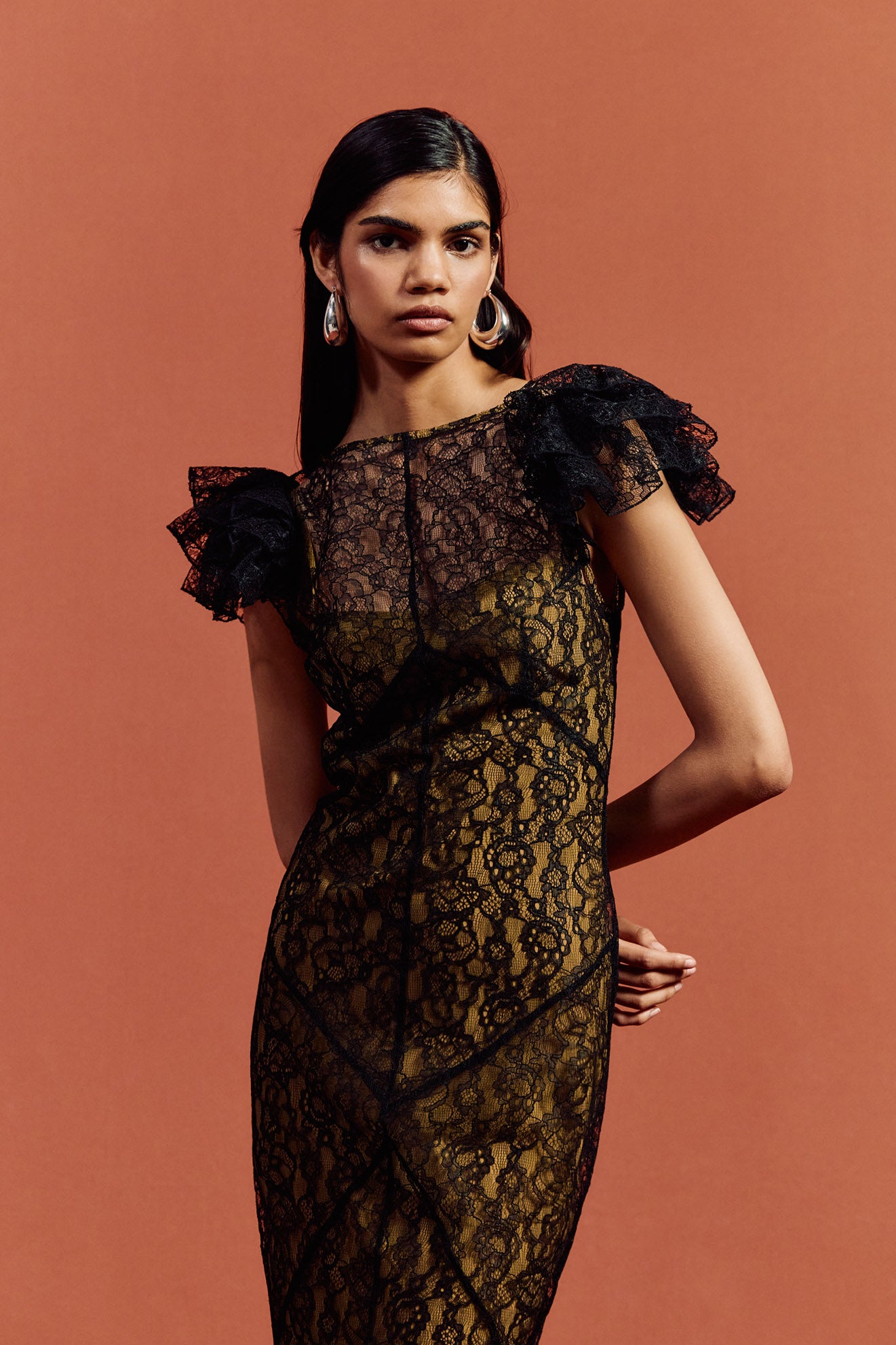 NEPHELE MAXI DRESS IN BLACK LACE - De La Vali