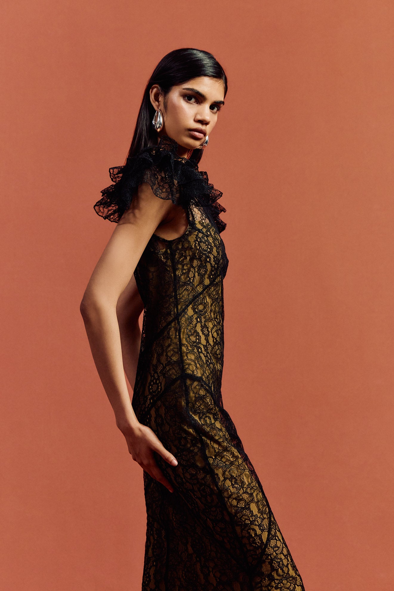 NEPHELE MAXI DRESS IN BLACK LACE - De La Vali