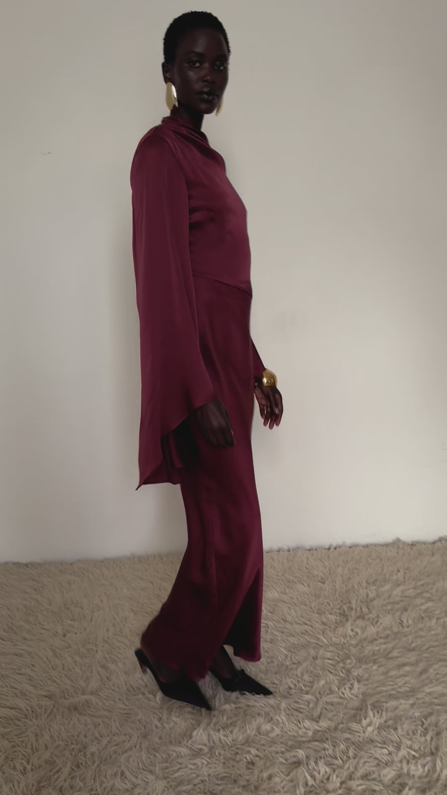 ONDAS MAXI DRESS IN SILK SATIN