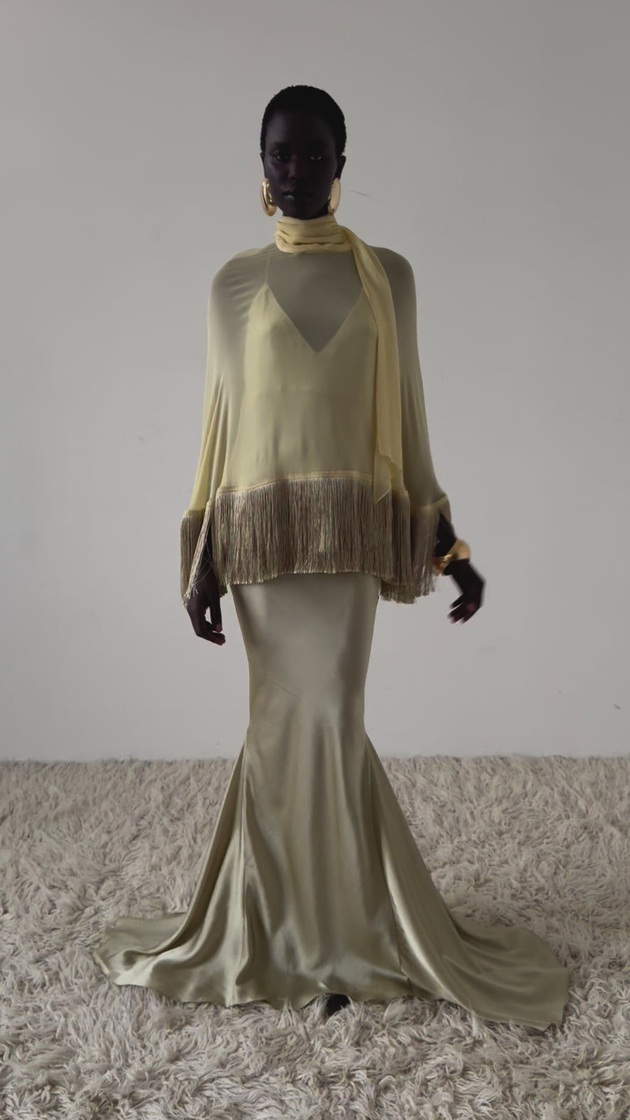 SUELO SKIRT IN SILK SATIN