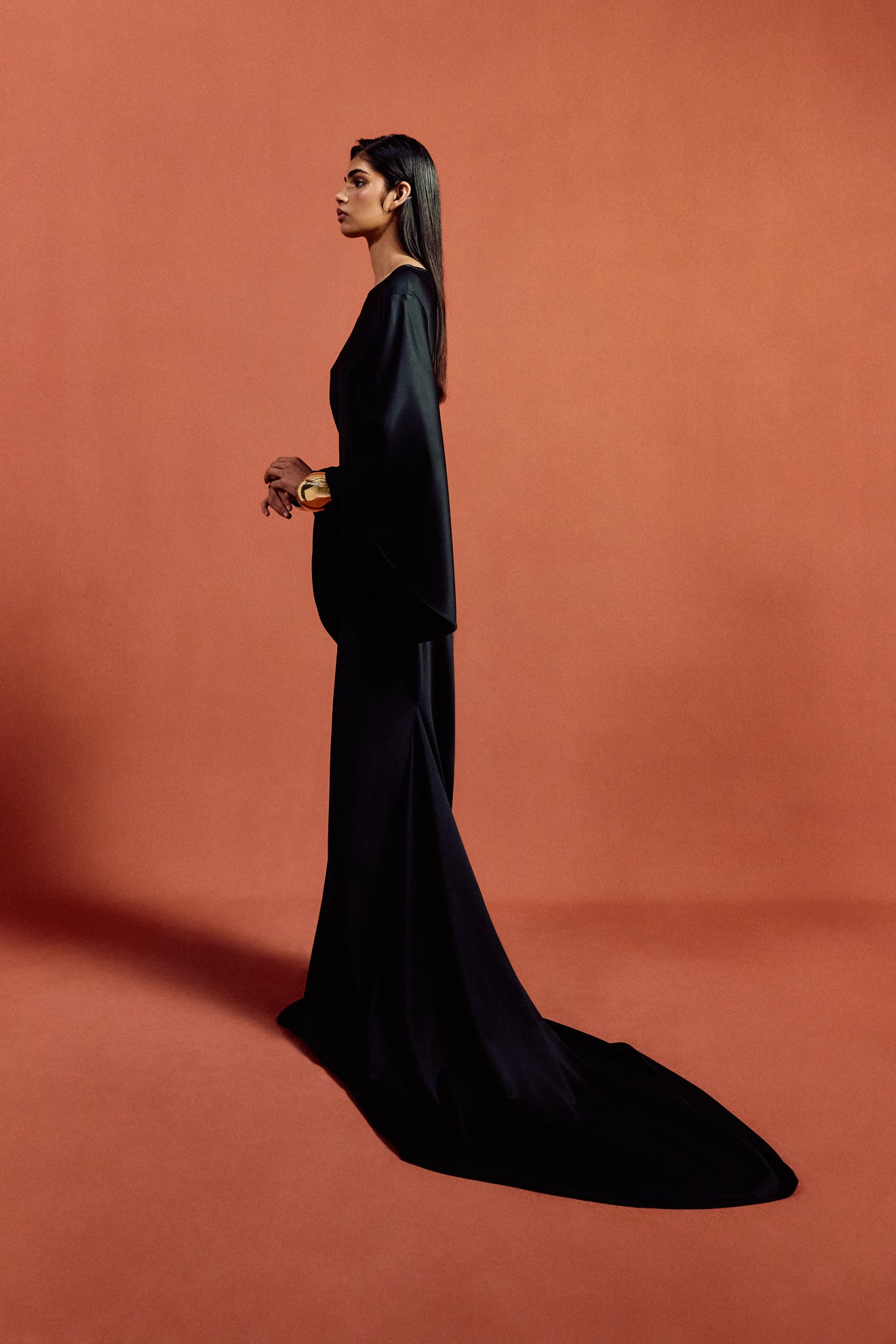 XANTHE MAXI DRESS IN BLACK SATIN CREPE - De La Vali