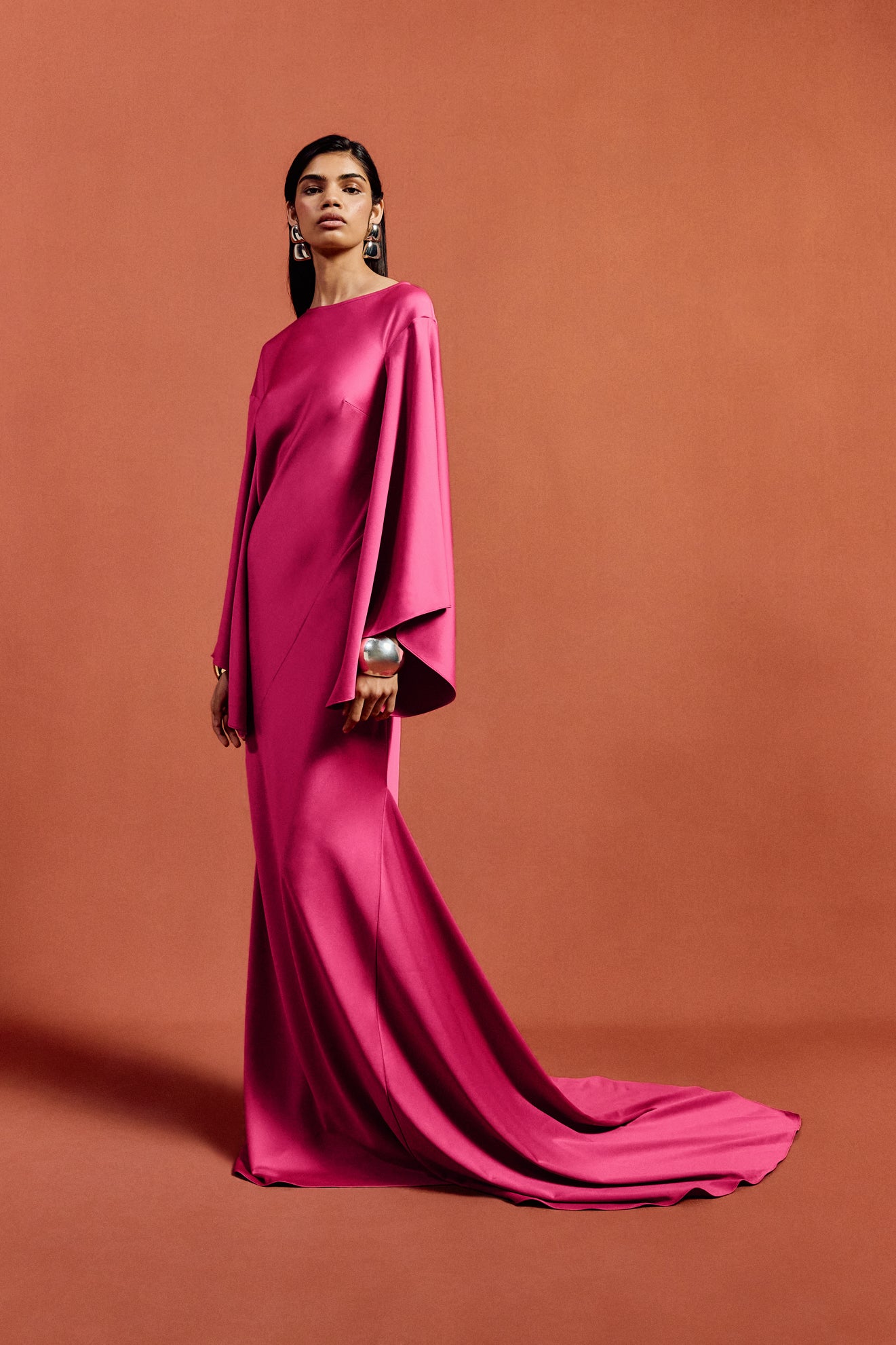 XANTHE MAXI DRESS IN HOT PINK SATIN CREPE - De La Vali